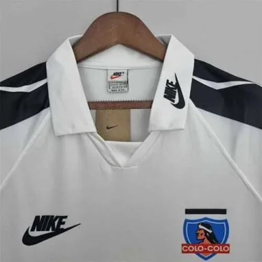 95 Colo-Colo home