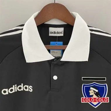 92-93 Colo-Colo away