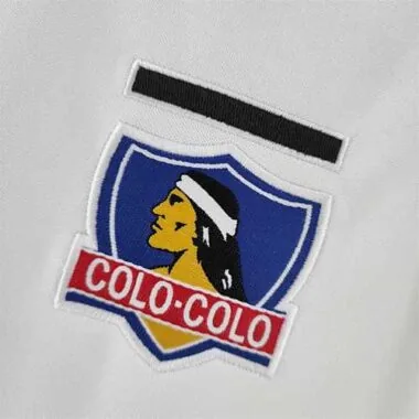 00-01 Colo-Colo home