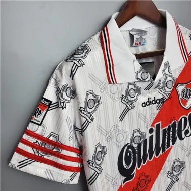 Maillot blanc domicile du River Plate 95-96