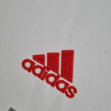 15-16 River Plate home