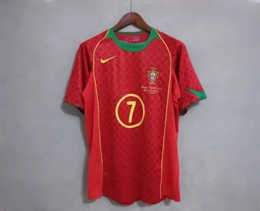2004 Portugal home red