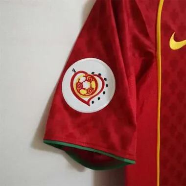 2004 Portugal home red