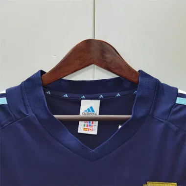 2002 Argentina away