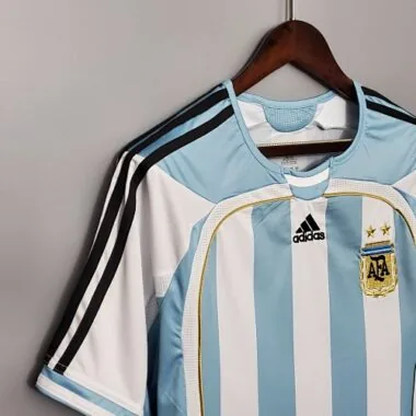 2006 Argentina home