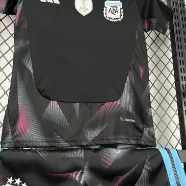 2026 Kids Argentina Goalkeeper Kit World Cup Cheap Football Jersey Wholesale Yupoo