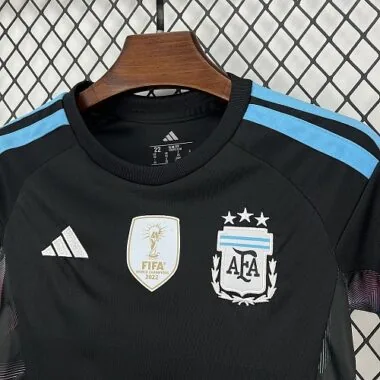 2026 Kids Argentina Goalkeeper Kit World Cup Cheap Football Jersey Wholesale Yupoo