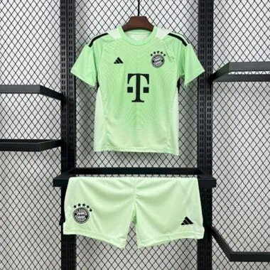 25-26 Bayern Green Goalkeeper Kid Kits Youth Apparels AAAAJersey Wholesale Yupoo