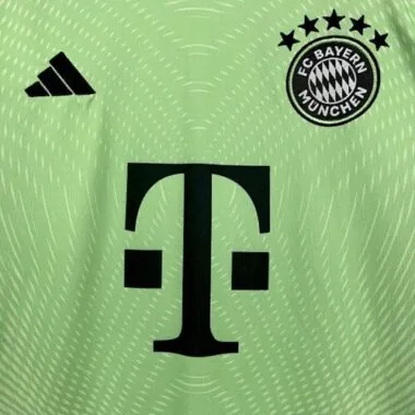 25-26 Bayern Green Goalkeeper Kid Kits Youth Apparels AAAAJersey Wholesale Yupoo