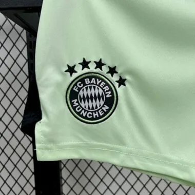 25-26 Bayern Green Goalkeeper Kid Kits Youth Apparels AAAAJersey Wholesale Yupoo