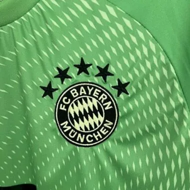 Maillot de gardien de but Bayern vert 25-26, tenue de football AAAAJersey, vente en gros Yupoo
