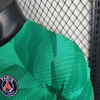 23-24 PSG goalkeeper player version