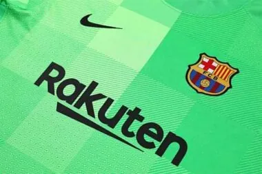 21-22 Barcelona green goalkeeper