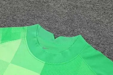 21-22 Barcelona green goalkeeper