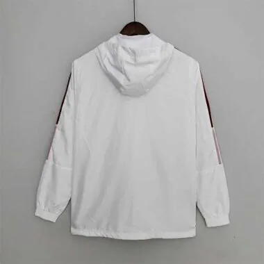 22-23 Manchester United white windbreaker