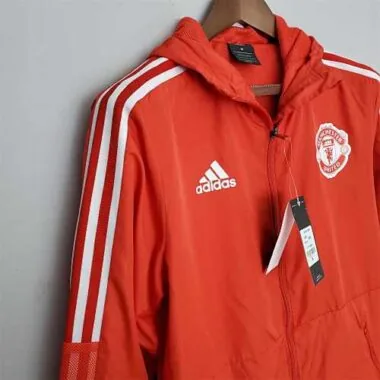 2022/23 Manchester United red windbreaker