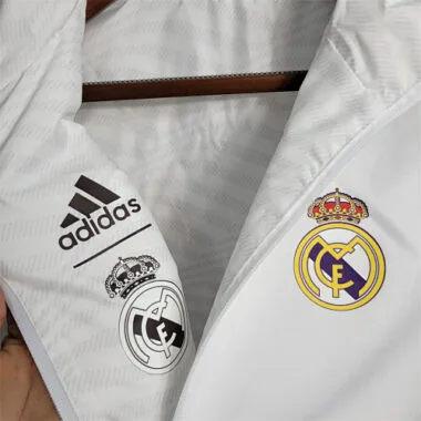2023/24 Real Madrid Windbreaker 18
