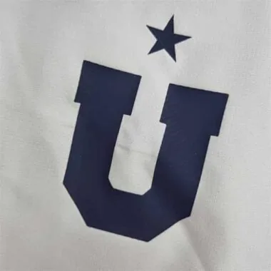 2022/23 University of Chile white windbreaker