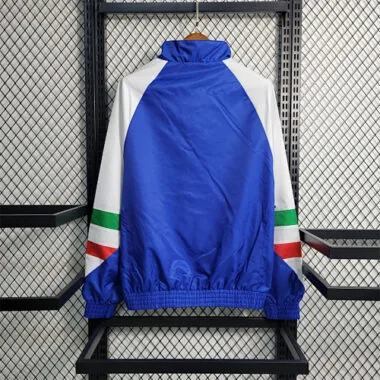 23-24 Windbreaker Italy