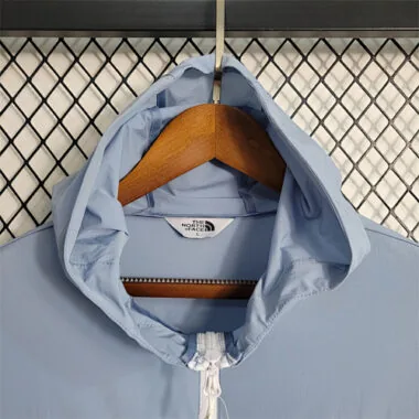 Wind-proof clothing The North Face