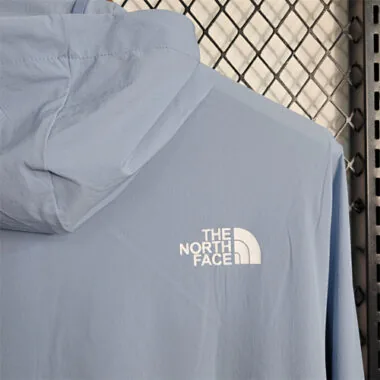 Wind-proof clothing The North Face