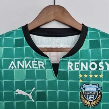 22-23 Kawasaki Frontale third away