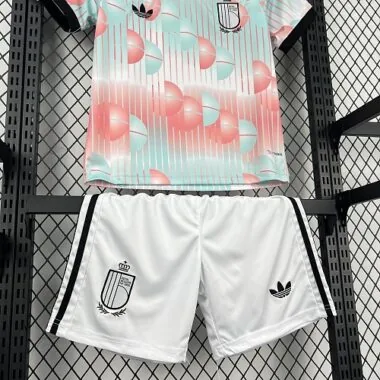 2026 Kids Belgium uit Kit World Cup voetbalshirt albumfoto 4