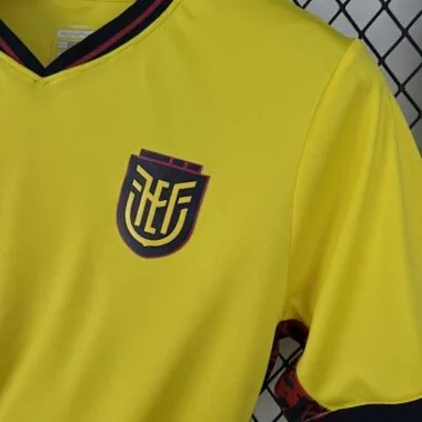 2026 Ecuador Home Kit S-4XL World Cup Cheap Football Jersey Wholesale Yupoo
