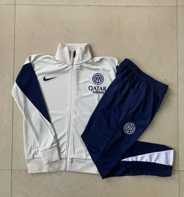 25-26 Inter Milan Training Kits Jacket Tracksuits Cheap Football Jersey Wholesale Yupoo