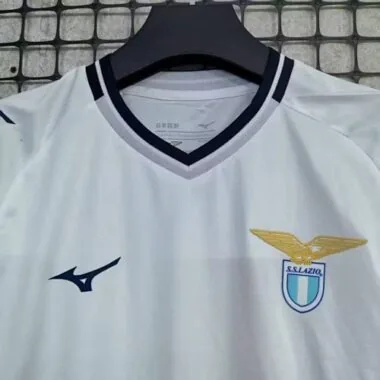 25-26 Divisa da trasferta della Lazio, taglie S-4XL - Maglie da calcio economiche all'ingrosso su Yupoo