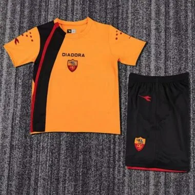 05-06 Retro Kids AS Roma Home Kit