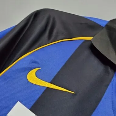 01-02 Inter Milan home