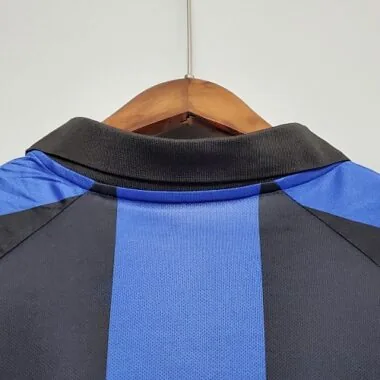 01-02 Inter Milan home