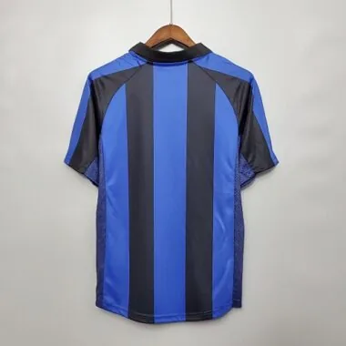 01-02 Inter Milan home