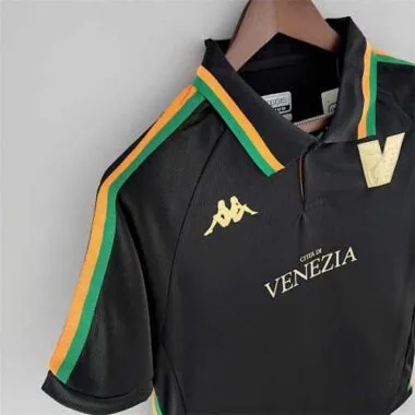 22-23 Venezia home