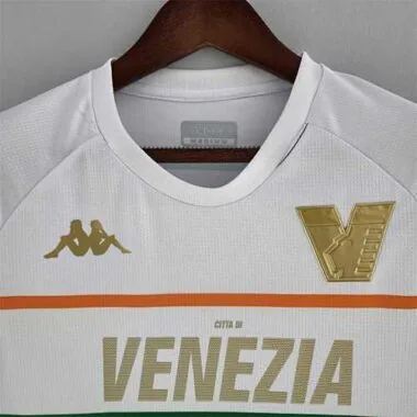 22-23 Venezia away