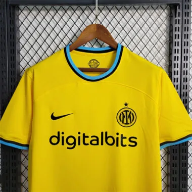 22-23 Inter Milan third away