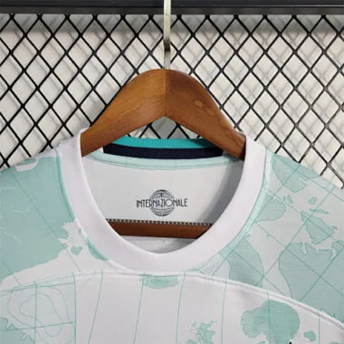 22-23 Inter Milan away