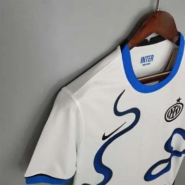 21-22 Inter Milan away