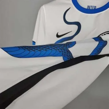 21-22 Inter Milan away