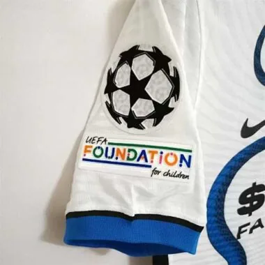 21-22 Inter Milan away