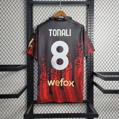 22-23 AC Milan fourth away