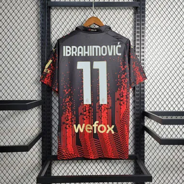 22-23 AC Milan fourth away