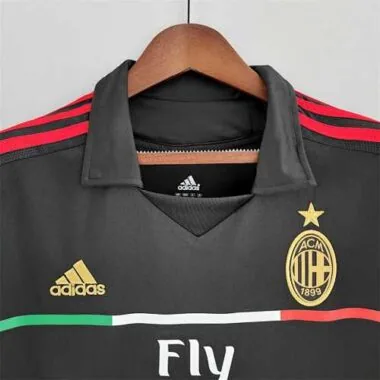 11-12 AC Milan third away