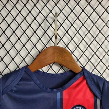 23-24 Baby PSG home SIZE 9-12