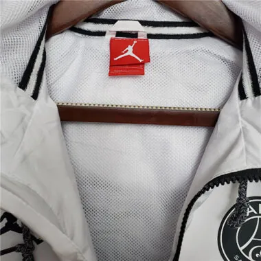 20-21 PSG blackwhite classic style windbreaker