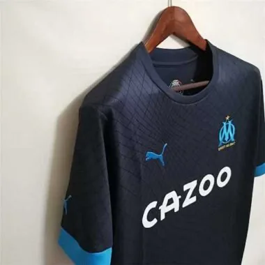 22-23 Marseille away