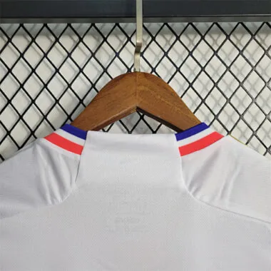 23-24 Lyon home