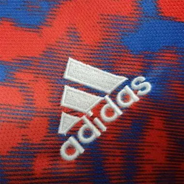 22-23 Lyon away