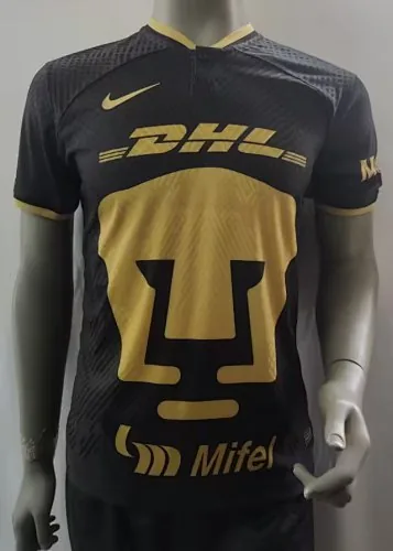 22-23 Pumas third away player version
